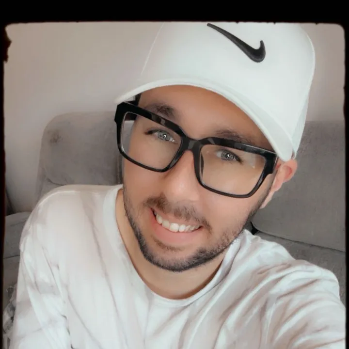 @treybabyyy