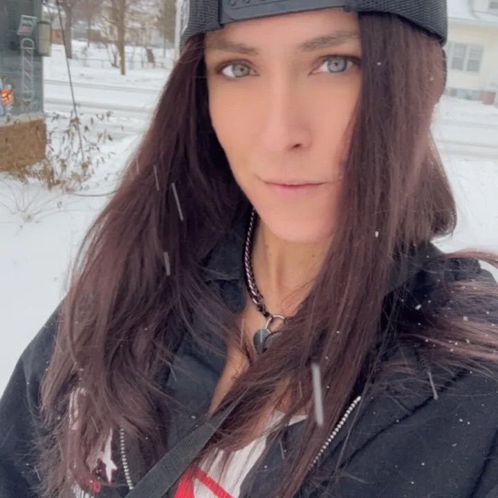 tinkerbrat77