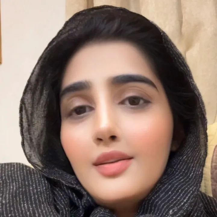 @lailakhan2.0