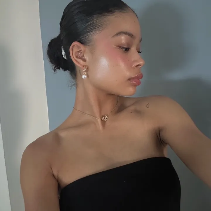 @eternallyelle