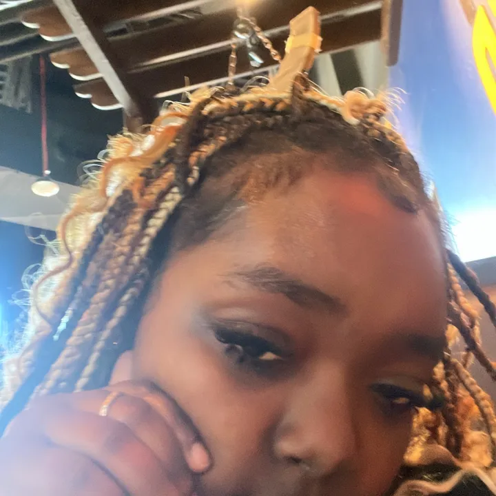 @lovelynii_