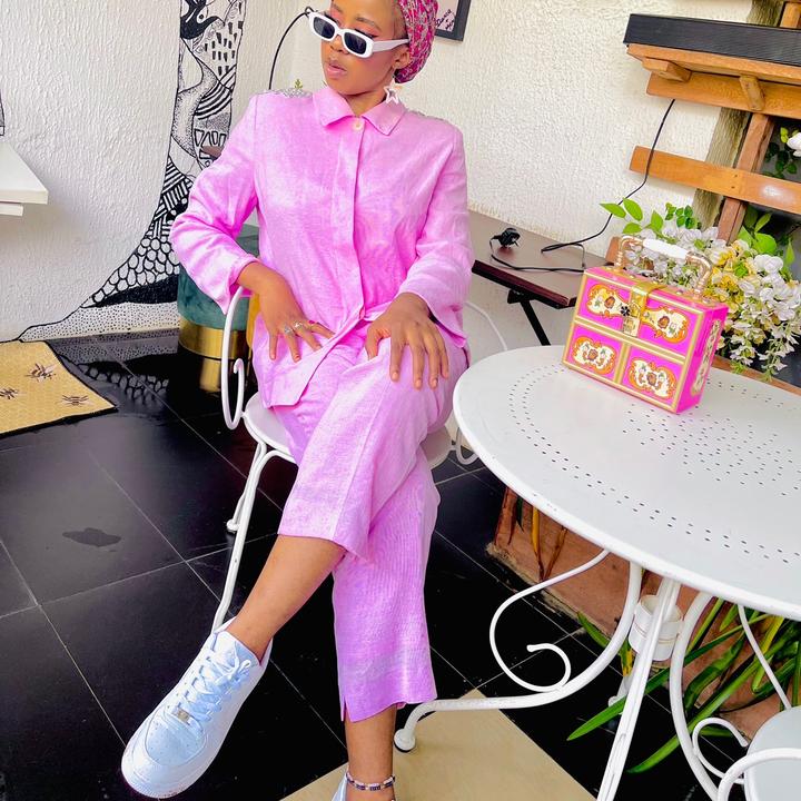 Eesha|UGC modesty & lifestyle - suara asli