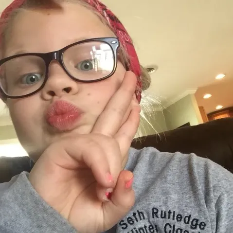 ava.maddie.vlogsyay