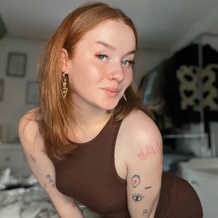 @honeyredd02