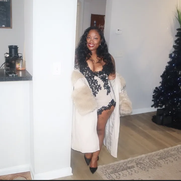 @divine.honeyyy