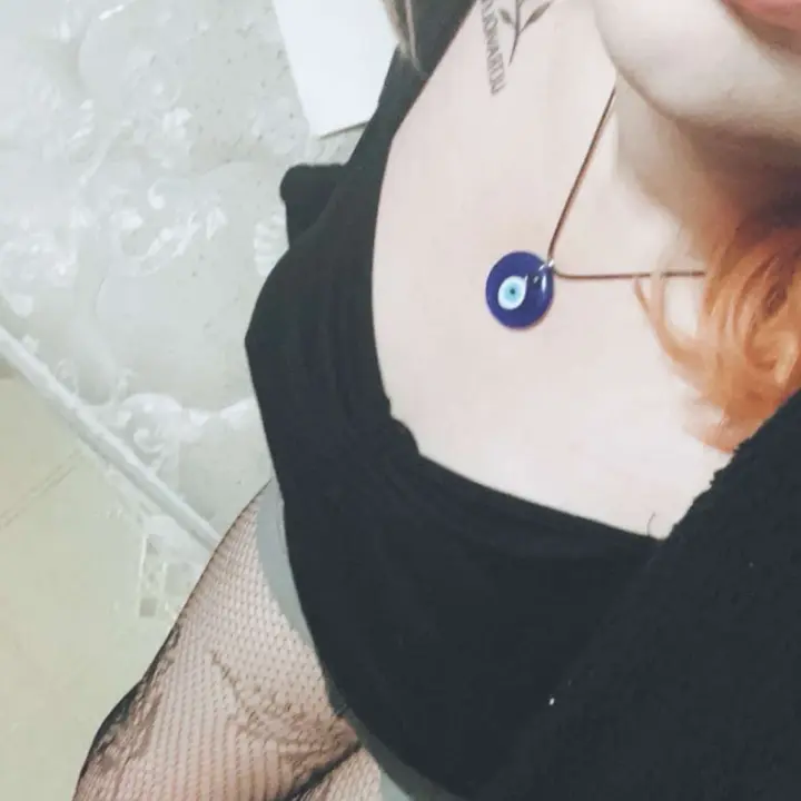 ･ﾟ★,｡･: - trash magic