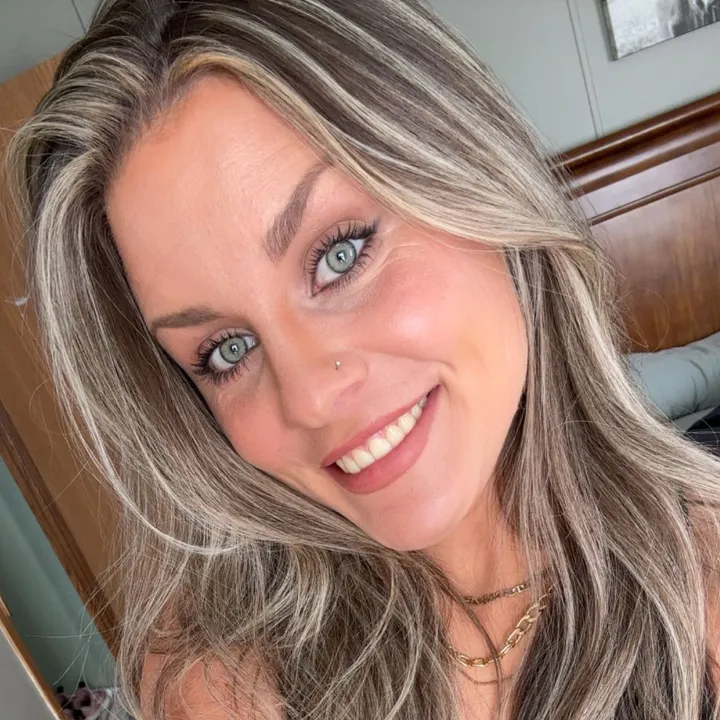 barefoothillbillygirl98