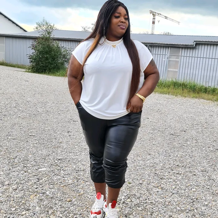beckyomo0