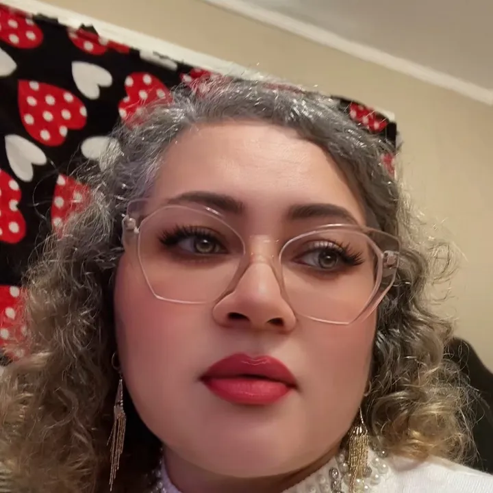 @jen12.ca1
