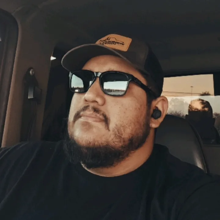 @livin_low_
