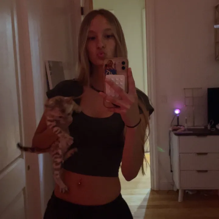 @zeshassupersecretacc
