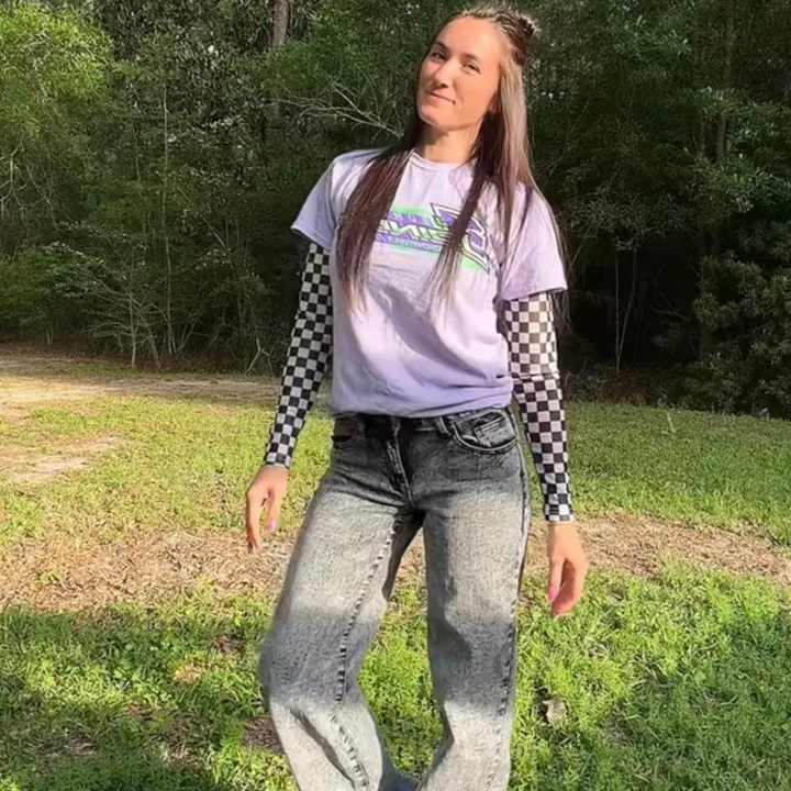 @lindseyjoiner