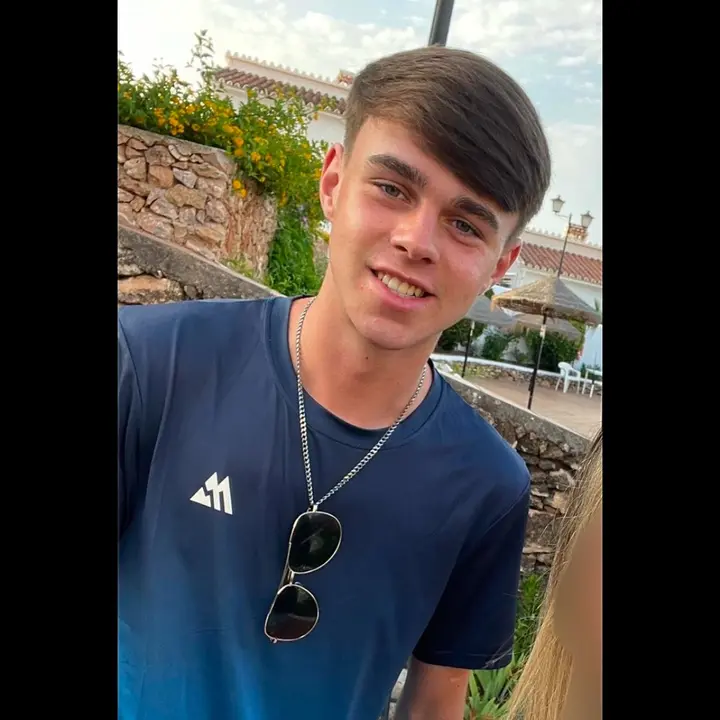 Eoin ♛ - eoin buckley