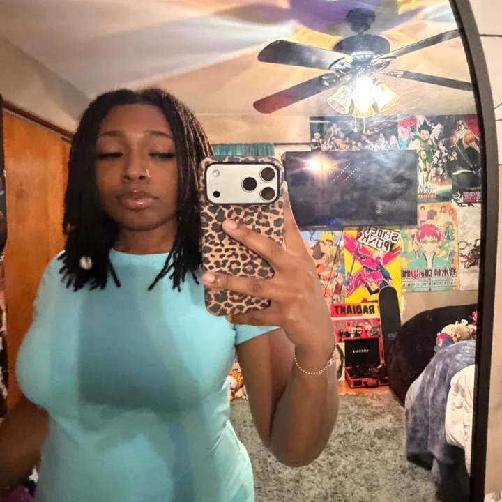 @theonlycarmya