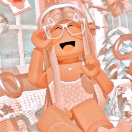 𝐇𝐈𝐈🐠🎬💗 - original sound - xgivesrobuxtopeoplex