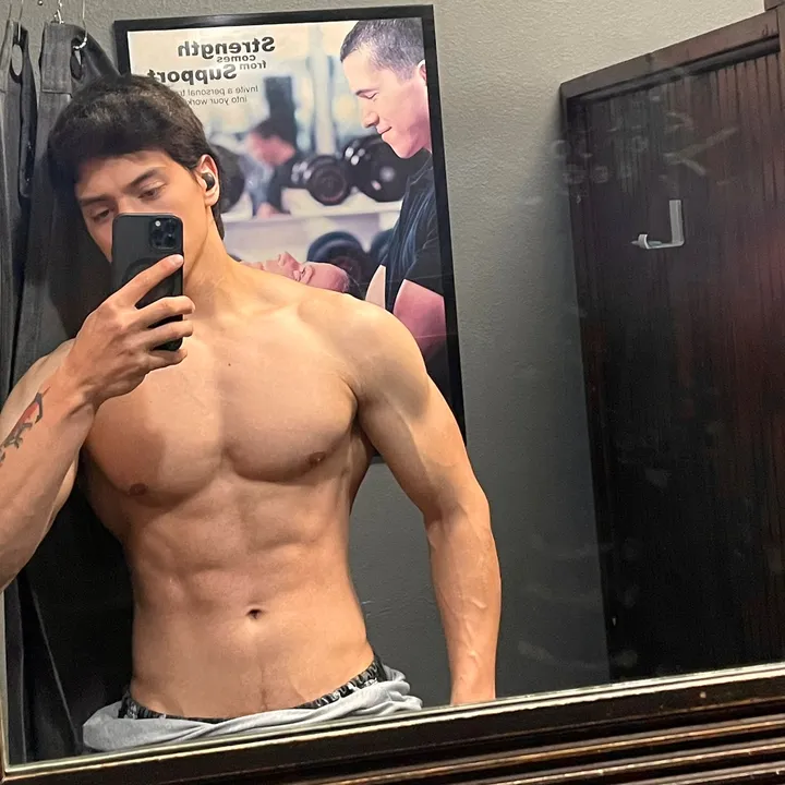 @iivann113