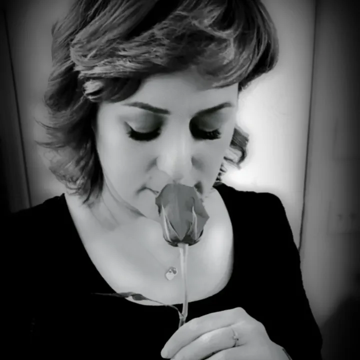 @abrirosevibes