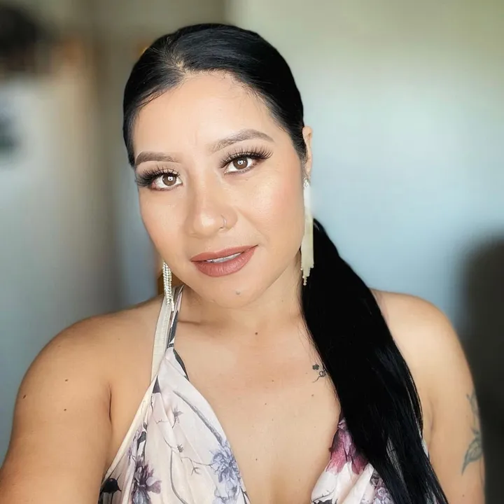 @chela8022