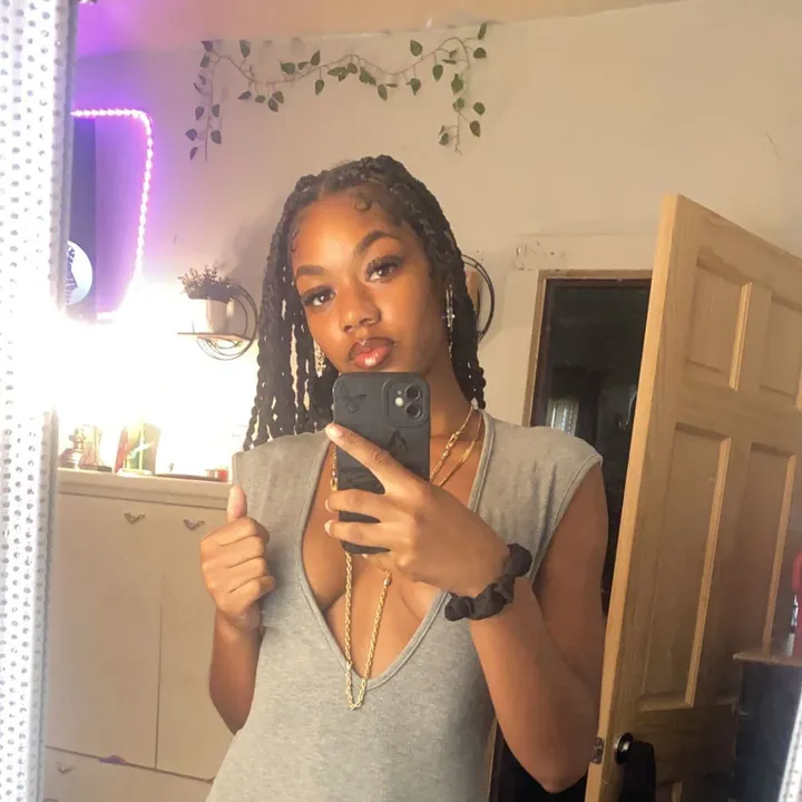 @naysssiia