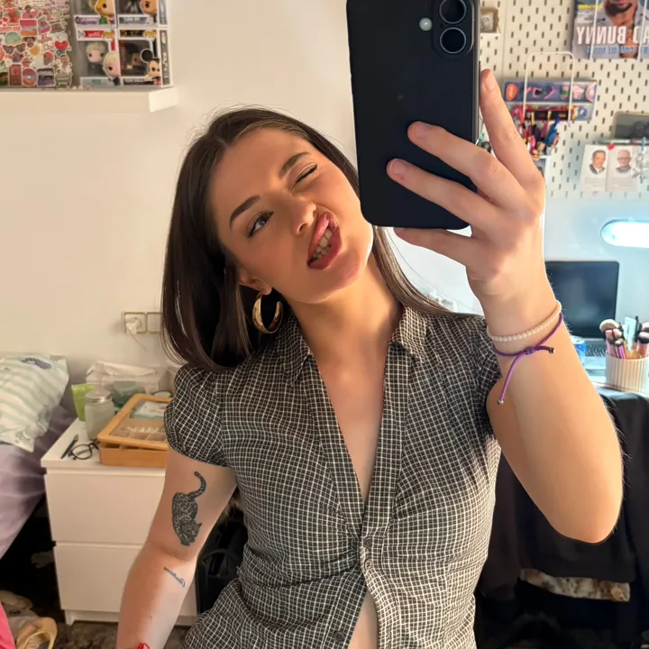 elsaasellees