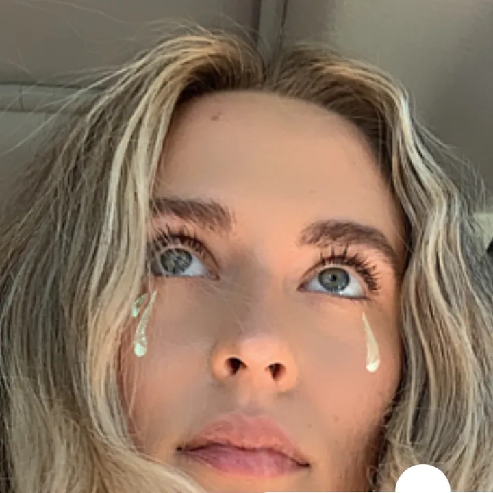 lalalalalivia