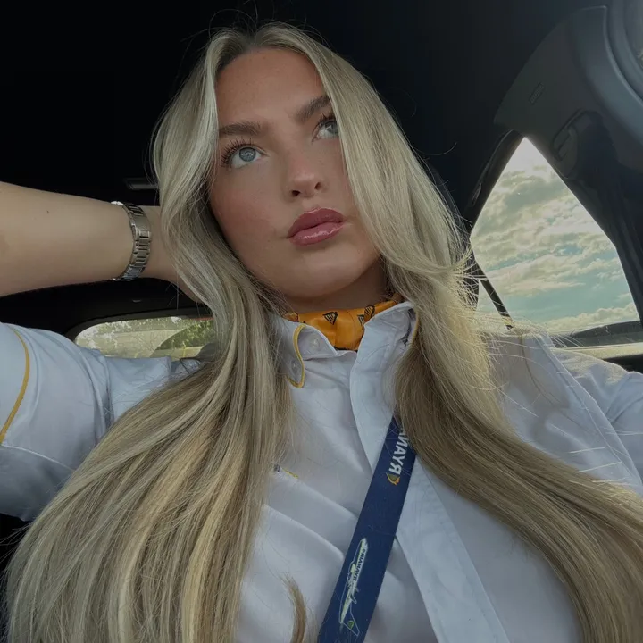 @chlo.dean