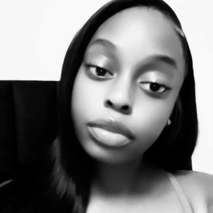 @poohtyshell