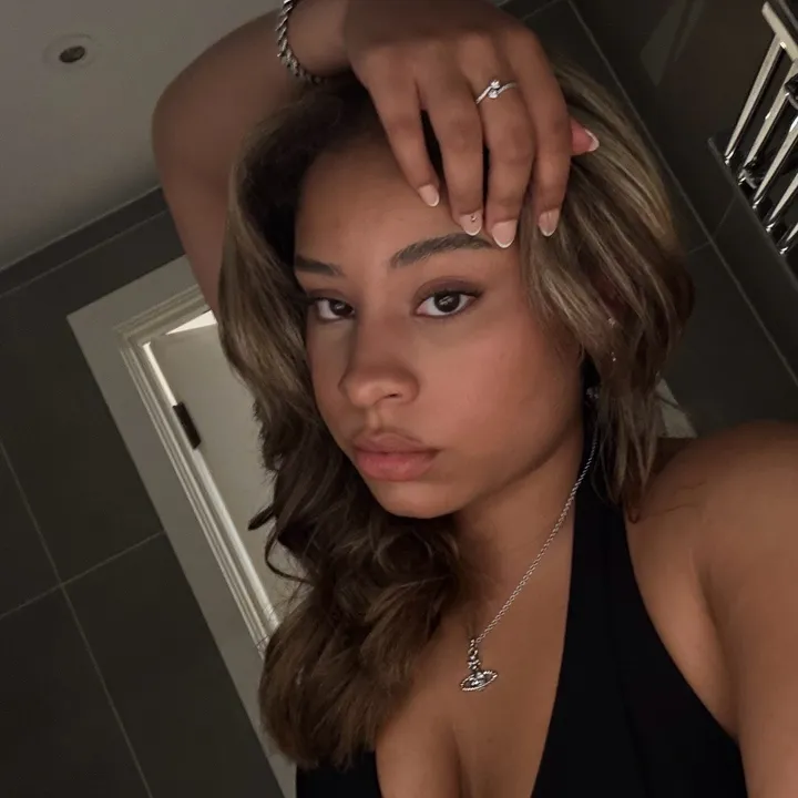 layla393