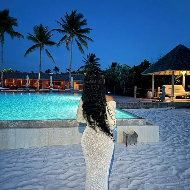 @armani_1106