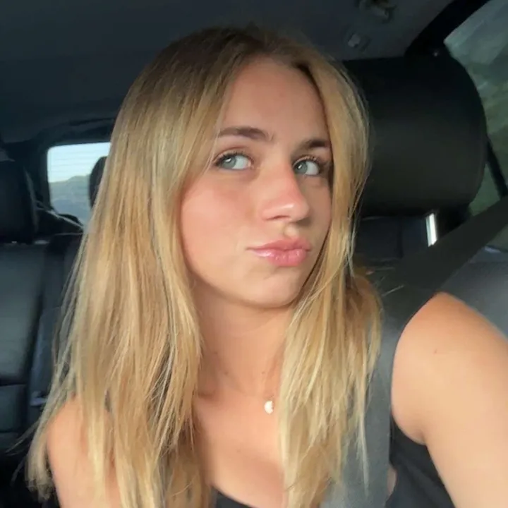 @alexa.roseee3