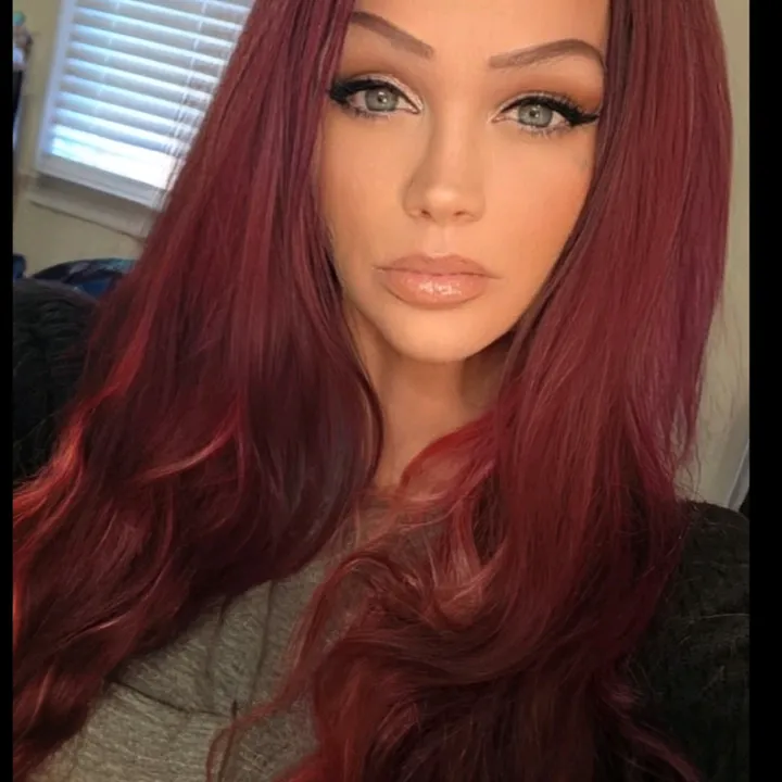 @siren_dreams_