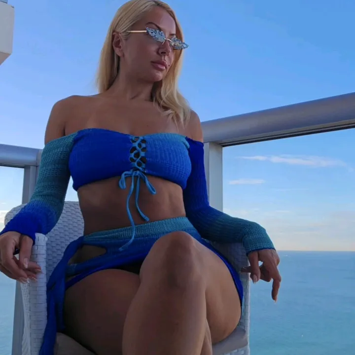 @dinaray13