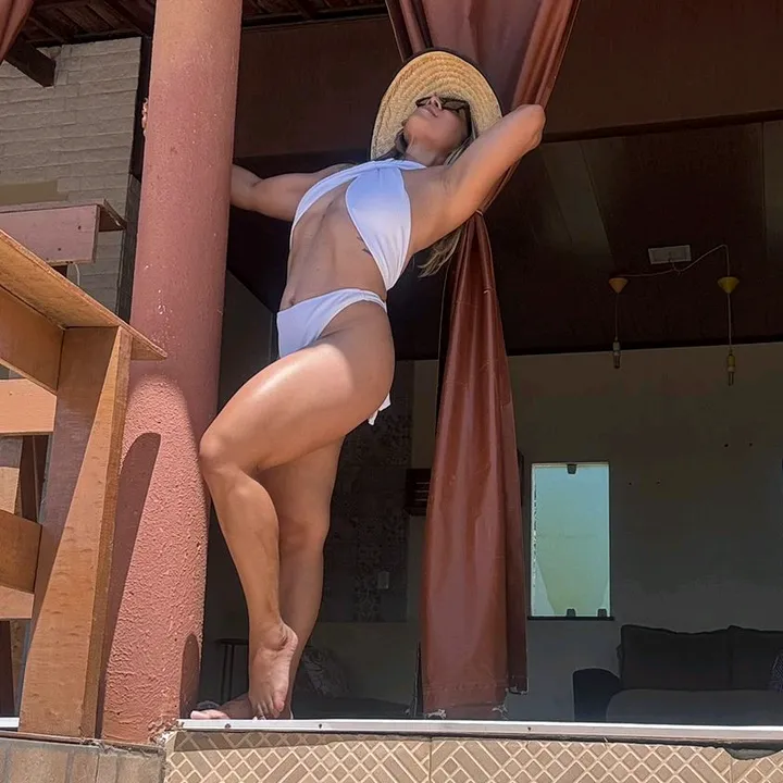 karina.leite943