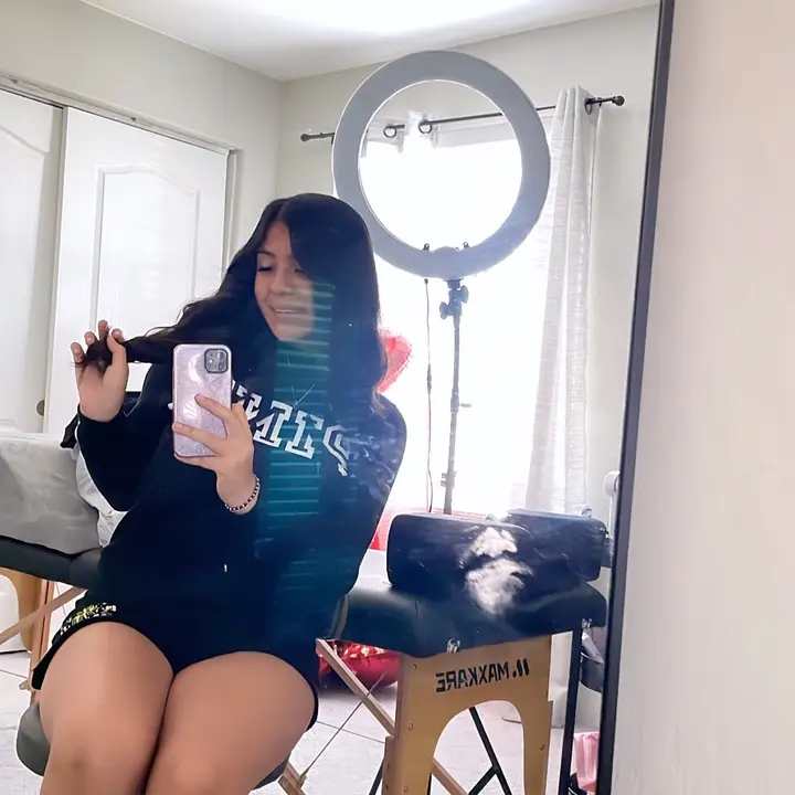 @swaggy_yessenia