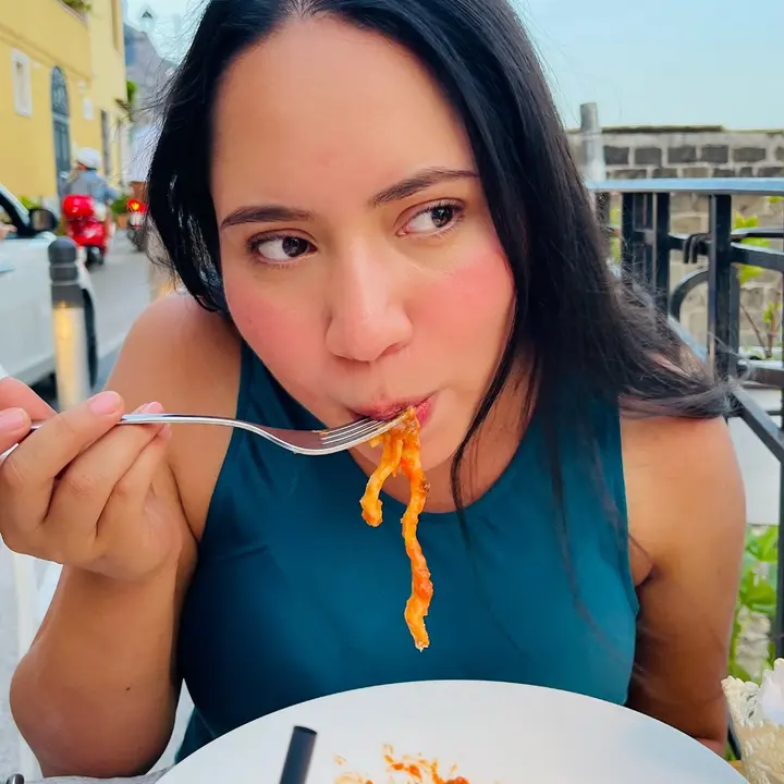 @flywithladydi