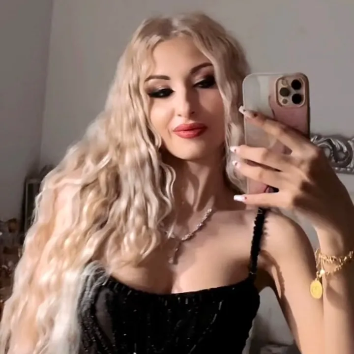 roberta.robbyy24