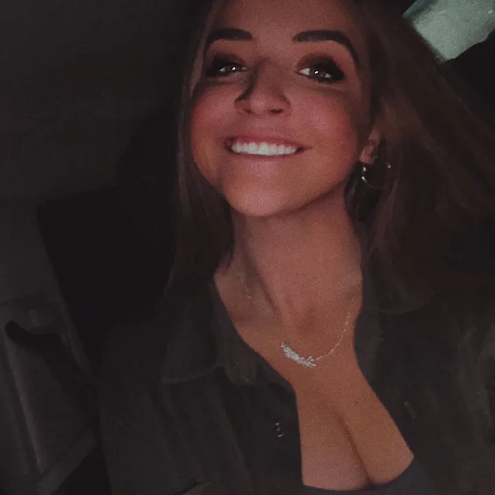 nicole.e.bennett2212