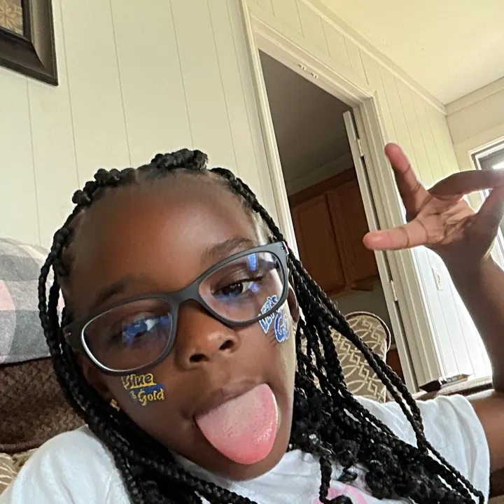 @charleigh.reign