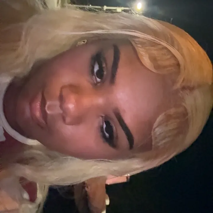 @taeminleftnostril