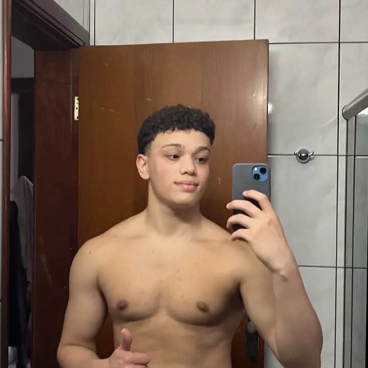 @lux_santana