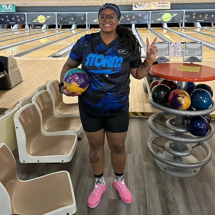 halle_bowls