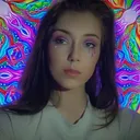 @hollyo