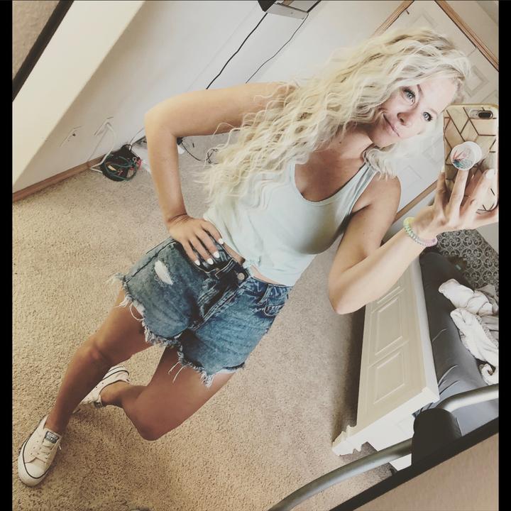Tabatha O - Overreact