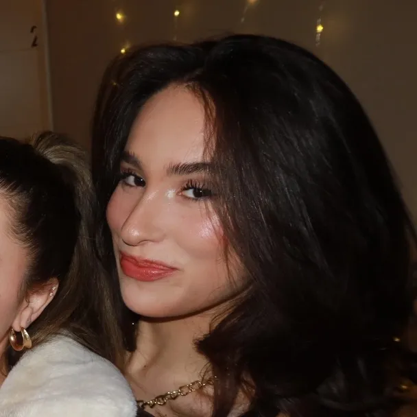 @heyitsilana