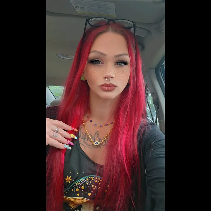 @siren_dreams_