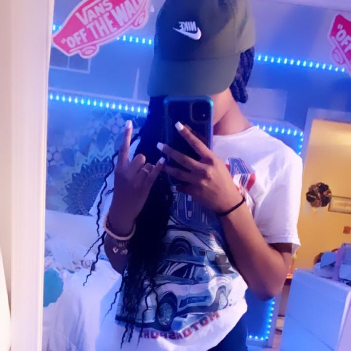 d 🫧 - hotline bling