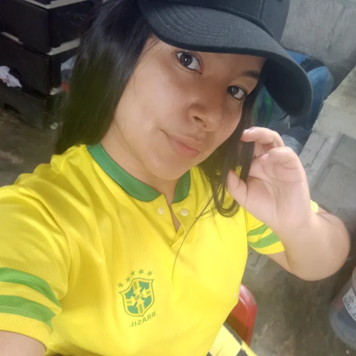 alexandra5.25