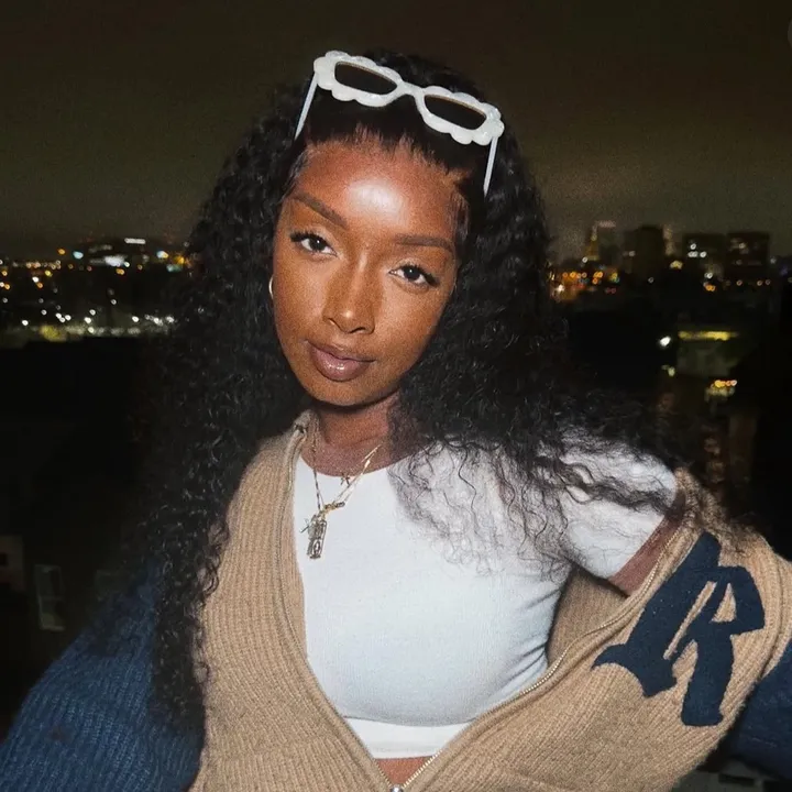 ebonyjai
