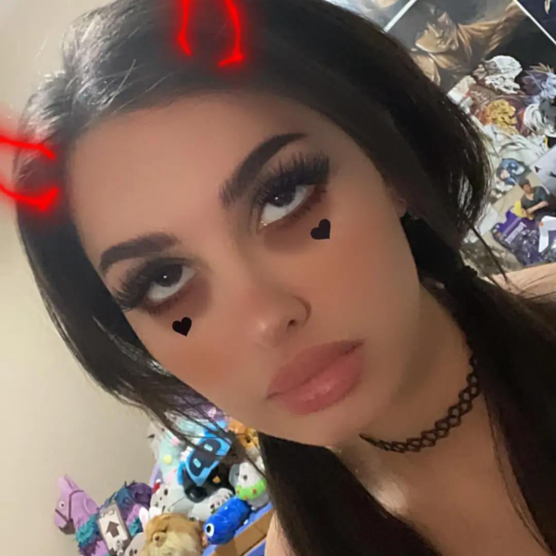 sssniperwolf Net Worth & Earnings (2024)(03)