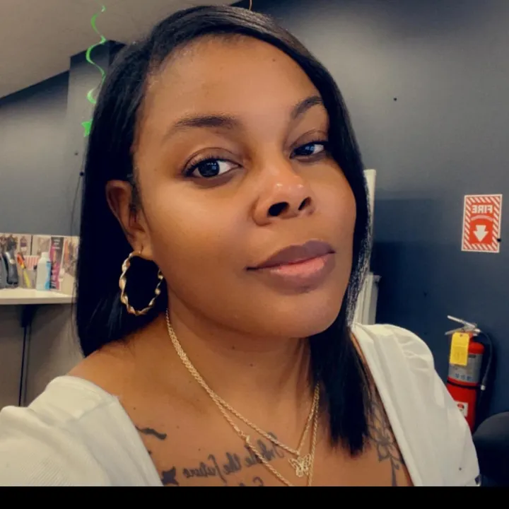 @yagirlnisha37